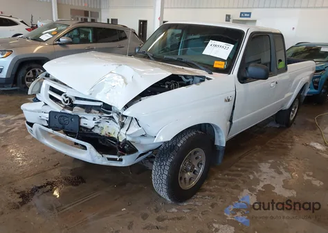 2002 Mazda B3000 Ds from USA, damaged, VIN 4F4YR16UX2TM17756